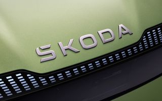 FOTOSPION: Primele imagini cu Skoda Space, un crossover electric cu 7 locuri