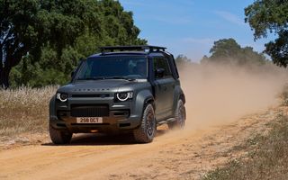 Land Rover Defender nu va primi versiune electrică până la viitoarea generație