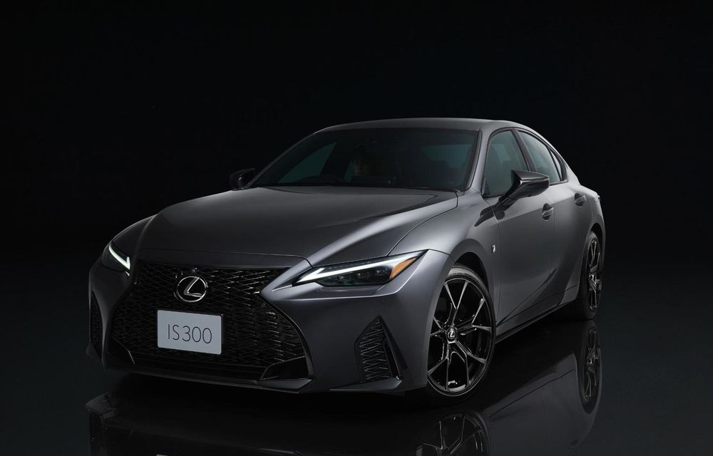 Ediție specială pentru Lexus IS: jante BBS și accente negre - Poza 1