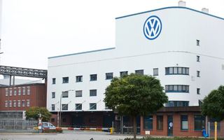 Volkswagen confirmă discuțiile cu producători chinezi pentru vânzarea a două uzine germane