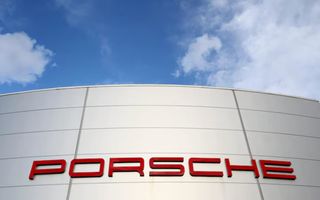 Porsche: investiții suplimentare pentru a lansa noi modele pe benzină și PHEV