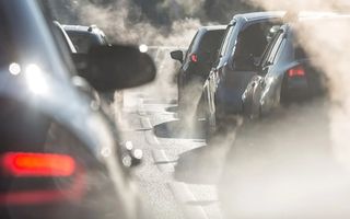 ACEA cere Comisiei Europene să retragă amenzile pentru depășirea nivelului de CO2 din 2025