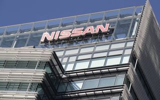 Nissan va închide fabrici și va concedia mii de angajați pe măsură ce dificultățile financiare cresc