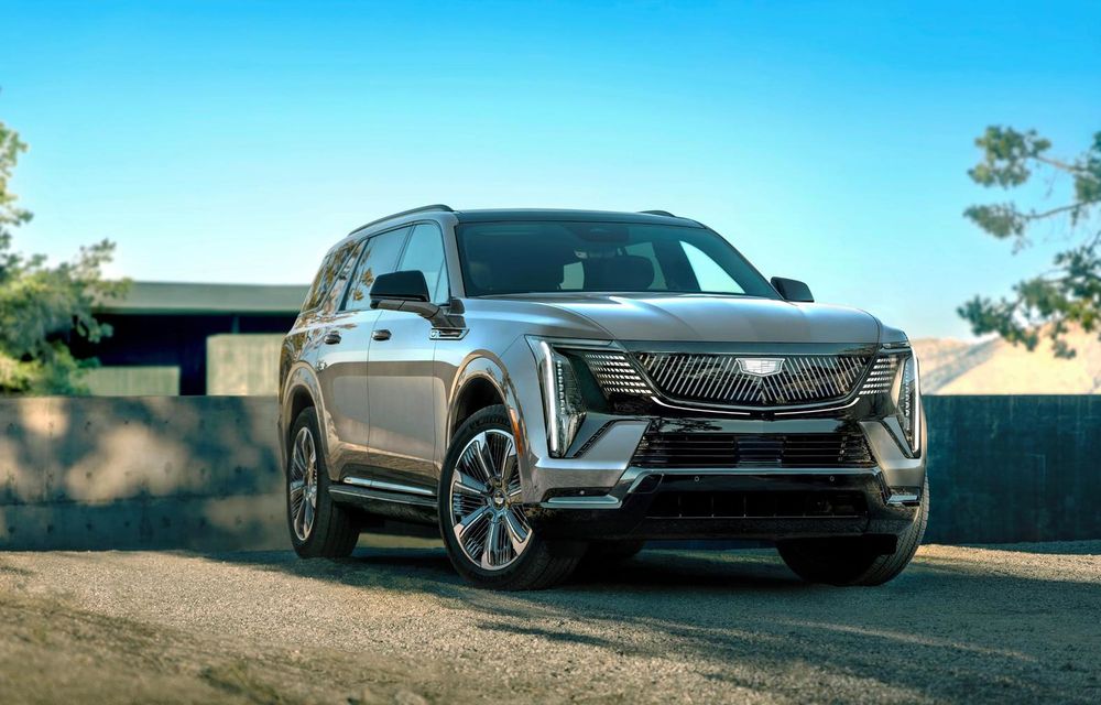 Noul Cadillac Escalade IQL: cel mai lung Escalade din istorie are o lungime de 5.8 metri - Poza 1