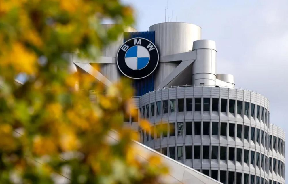 BMW a vândut mai multe vehicule electrice în 2024 decât Mercedes-Benz și Audi împreună - Poza 1