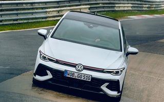 Ediție specială pentru Volkswagen Golf GTI. Marchează 50 de ani de la debut