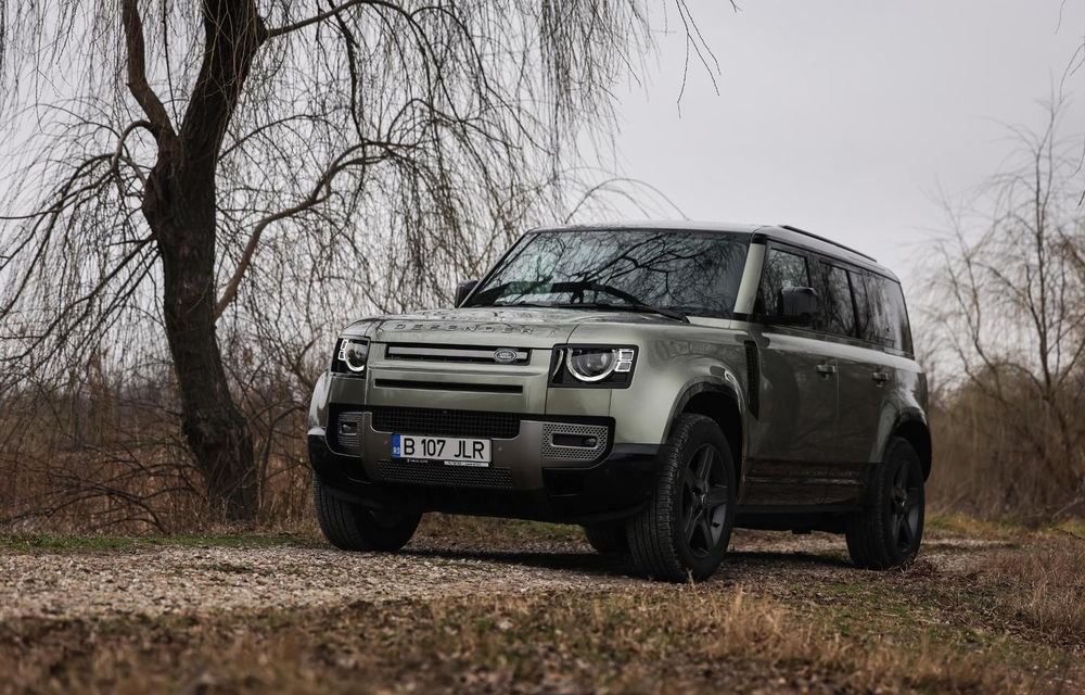 Land Rover Defender