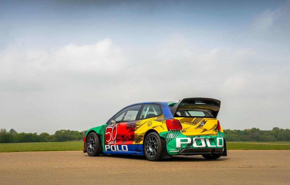 Volkswagen Polo: grafică specială care marchează 50 de ani de la debut - Poza 7