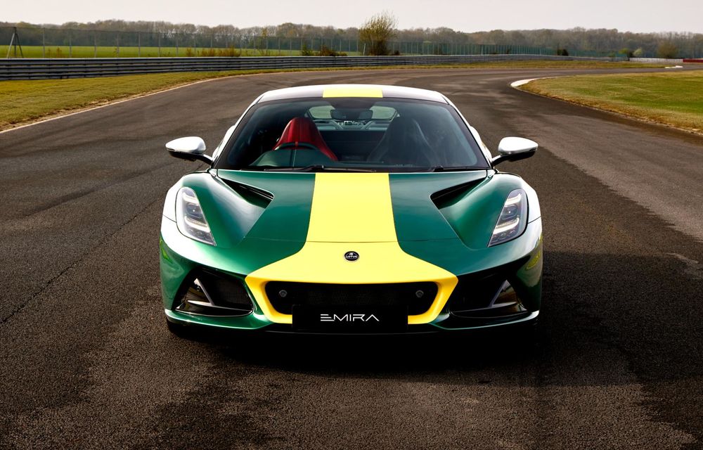 Noul Lotus Emira Clark Edition, un omagiu adus legendarului pilot Jim Clark - Poza 6