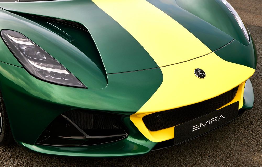 Noul Lotus Emira Clark Edition, un omagiu adus legendarului pilot Jim Clark - Poza 13