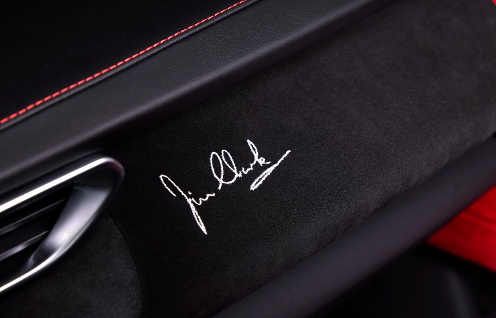 Noul Lotus Emira Clark Edition, un omagiu adus legendarului pilot Jim Clark - Poza 20