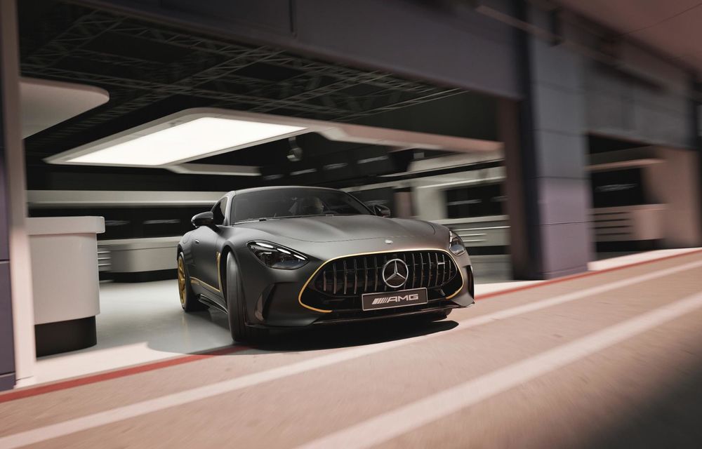 Noul Mercedes-AMG GT APXGP Edition: ediție limitată pentru noul film F1 - Poza 2