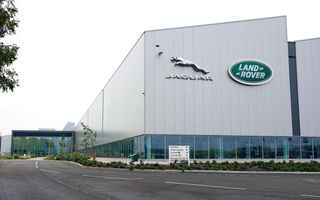 Grupul Jaguar Land Rover reia exporturile către SUA