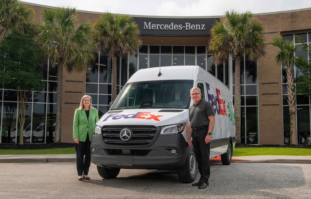 Mercedes-Benz: 5 milioane de exemplare Sprinter produse în 30 de ani - Poza 3