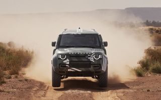 Land Rover: startul testelor cu prototipul pentru Dakar. Stephane Peterhansel a semnat cu britanicii