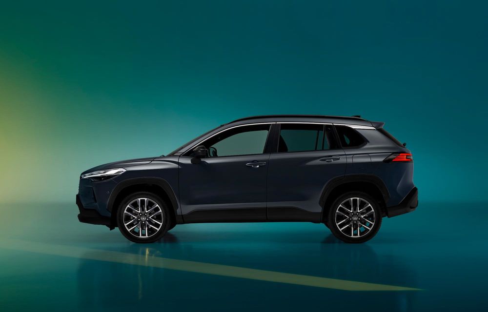 Noua Toyota Corolla Cross facelift: linie de echipare nouă GR Sport - Poza 7