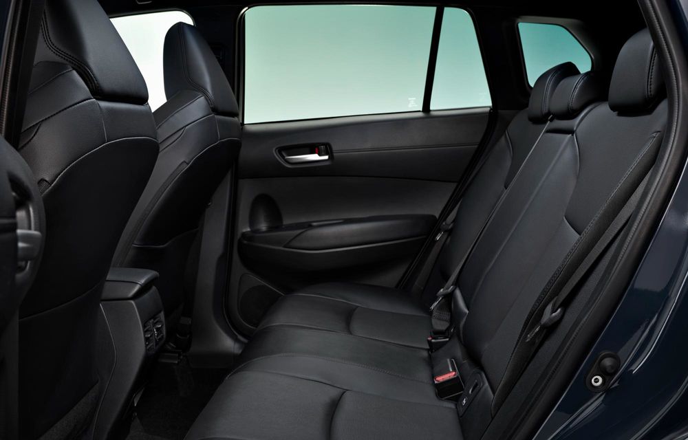 Noua Toyota Corolla Cross facelift: linie de echipare nouă GR Sport - Poza 14