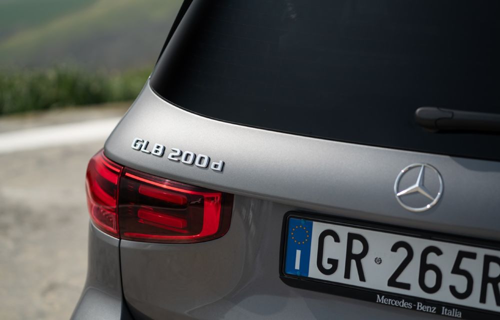 FOTOSPION: Imagini cu viitorul Mercedes-Benz GLB. Va fi un „salt masiv” față de actualul model - Poza 1