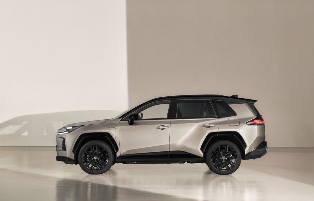 Noua Toyota RAV4 este aici: pentru prima dată, exclusiv cu motoare hibride în Europa - Poza 4