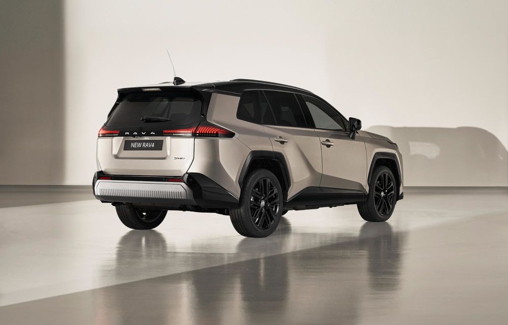 Noua Toyota RAV4 este aici: pentru prima dată, exclusiv cu motoare hibride în Europa - Poza 5