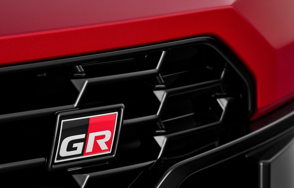 Noua Toyota RAV4 este aici: pentru prima dată, exclusiv cu motoare hibride în Europa - Poza 28