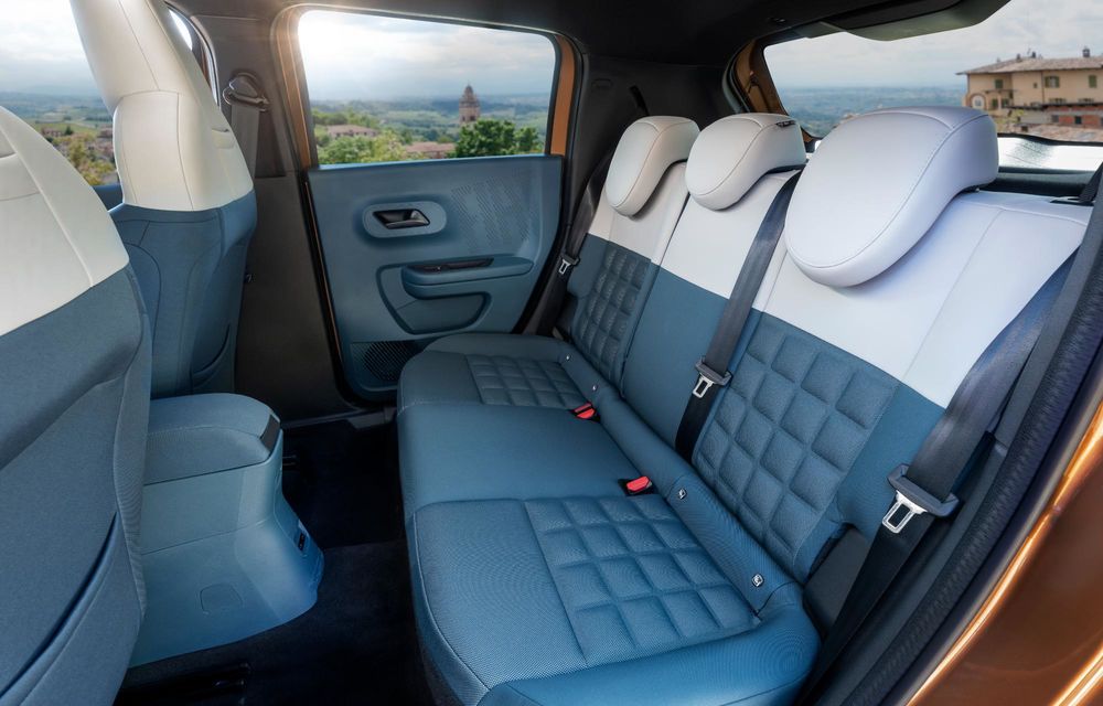 Fiat Grande Panda, acum și cu motor mild-hybrid: preț sub 19.000 euro - Poza 31