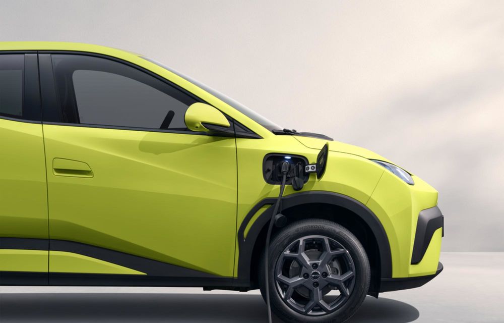 BYD Dolphin Surf a debutat oficial în România. Rival pentru Dacia Spring - Poza 2