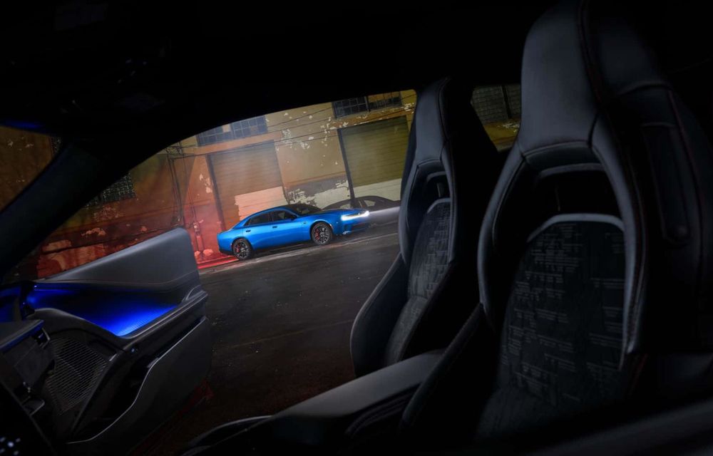 Noul Dodge Charger, acum și în variantă Sedan: motor electric de 670 CP - Poza 9