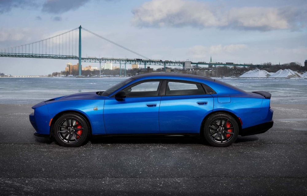 Noul Dodge Charger, acum și în variantă Sedan: motor electric de 670 CP - Poza 6