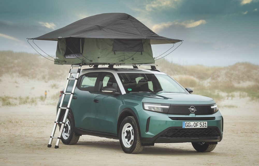 Opel introduce opțiunea de cort pe plafon pentru SUV-ul Frontera - Poza 1