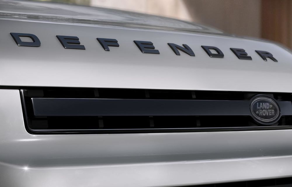 Un nou facelift pentru Land Rover Defender: display central mai mare și culori exterioare noi - Poza 19