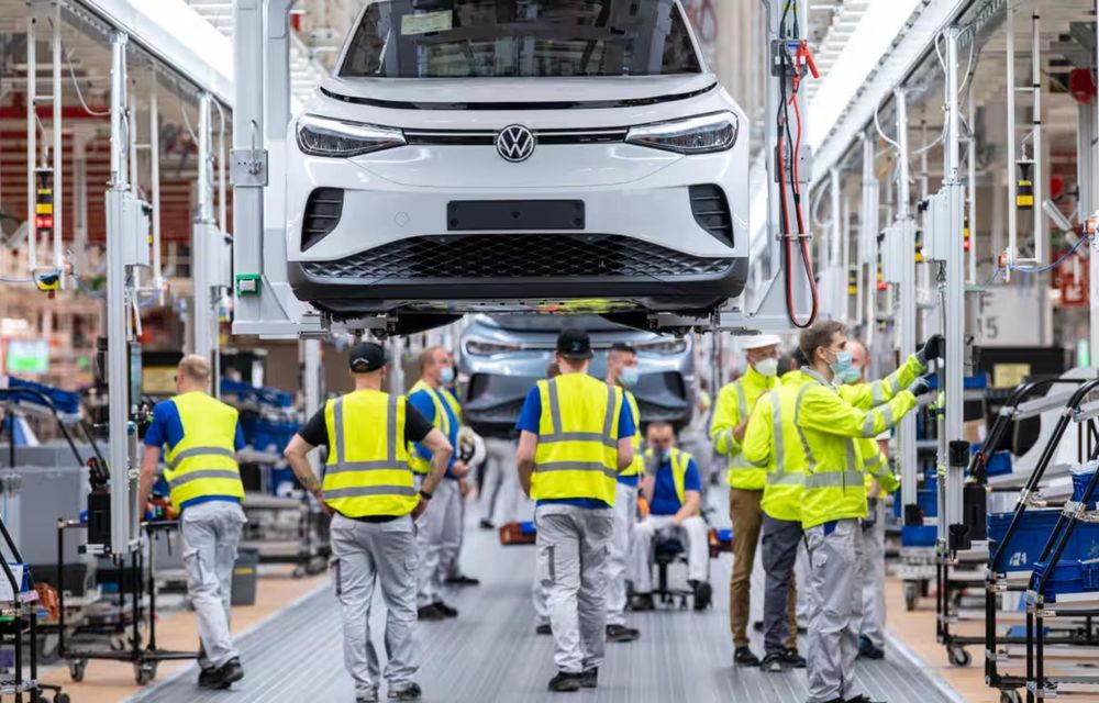 Volkswagen vrea să facă investiții masive în SUA pentru a evita tarifele lui Trump - Poza 2