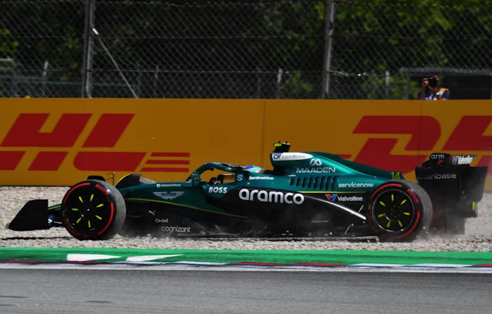F1: Oscar Piastri câștigă în Spania. Verstappen, penalizat după un acroșaj cu George Russell - Poza 4
