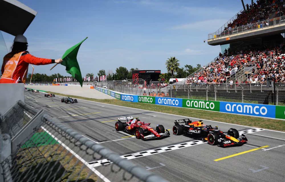 F1: Oscar Piastri câștigă în Spania. Verstappen, penalizat după un acroșaj cu George Russell - Poza 6