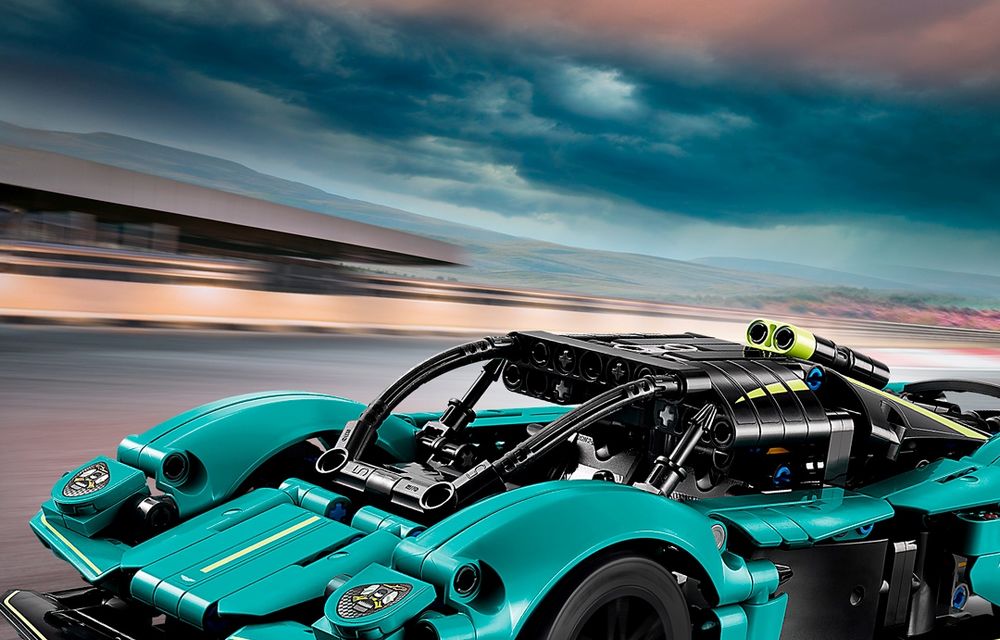 Aston Martin Valkyrie primește o machetă LEGO cu 707 piese - Poza 2