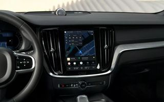 Volvo: actualizare majoră a sistemelor multimedia. Cruise control adaptiv, dotare standard din 2026