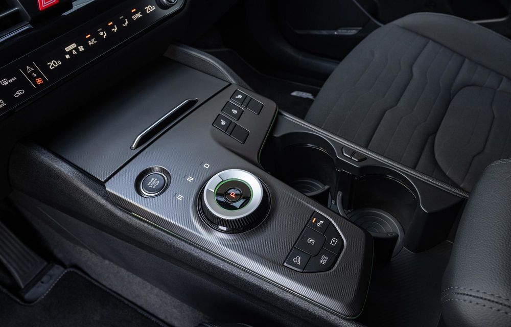 Noua Kia Sportage facelift, acum și în Europa cu ampatament mai scurt - Poza 34