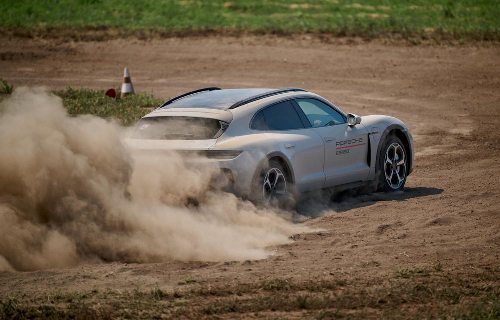 REPORTAJ: Adrenalină pe circuitul Balaton Park, alături de toată gama Porsche - Poza 60