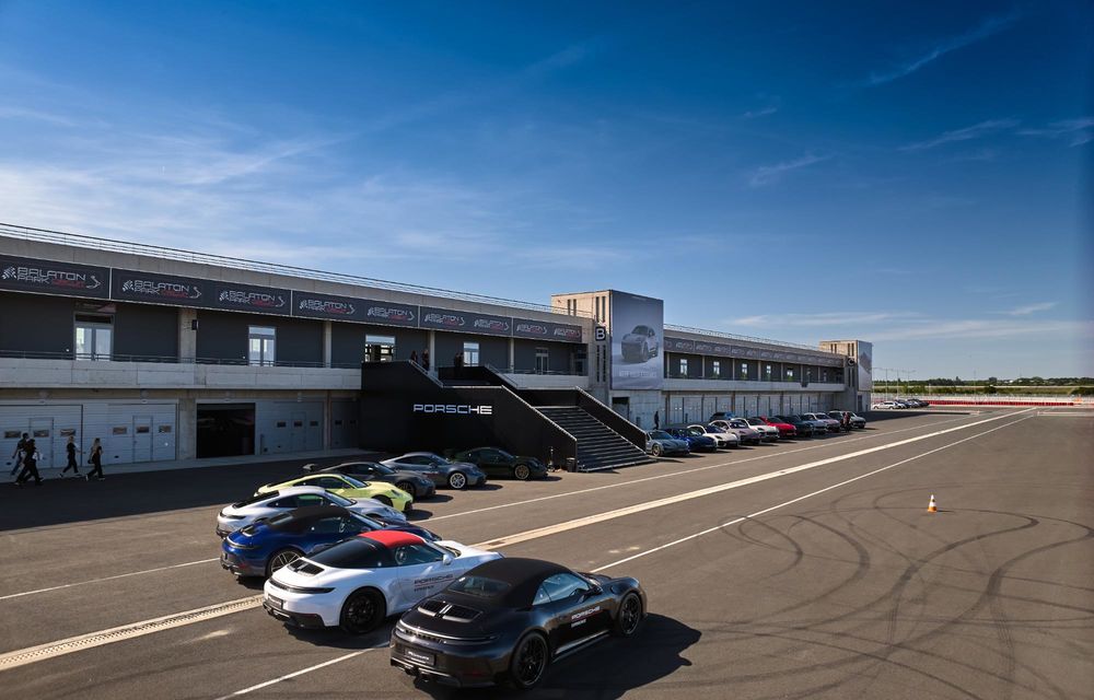 REPORTAJ: Adrenalină pe circuitul Balaton Park, alături de toată gama Porsche - Poza 23