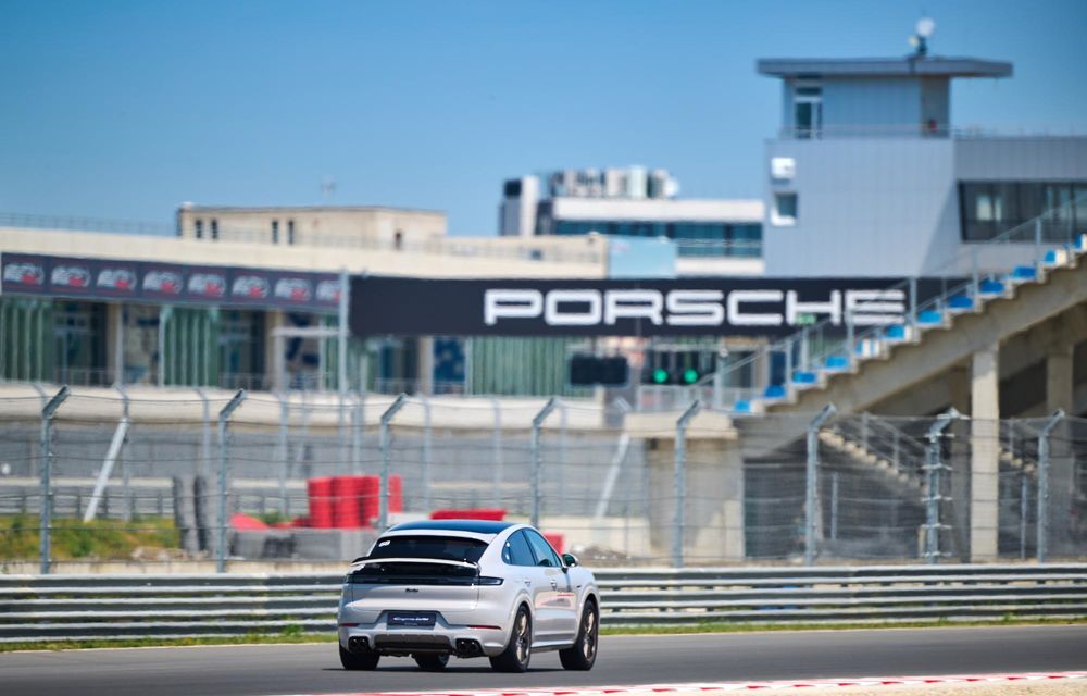 REPORTAJ: Adrenalină pe circuitul Balaton Park, alături de toată gama Porsche - Poza 47