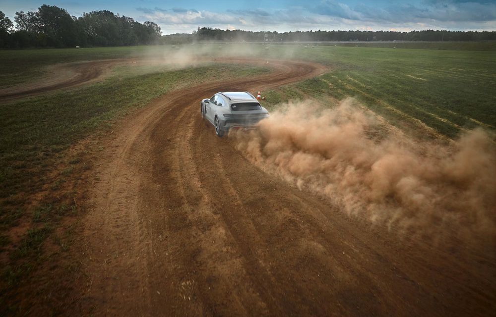 REPORTAJ: Adrenalină pe circuitul Balaton Park, alături de toată gama Porsche - Poza 70