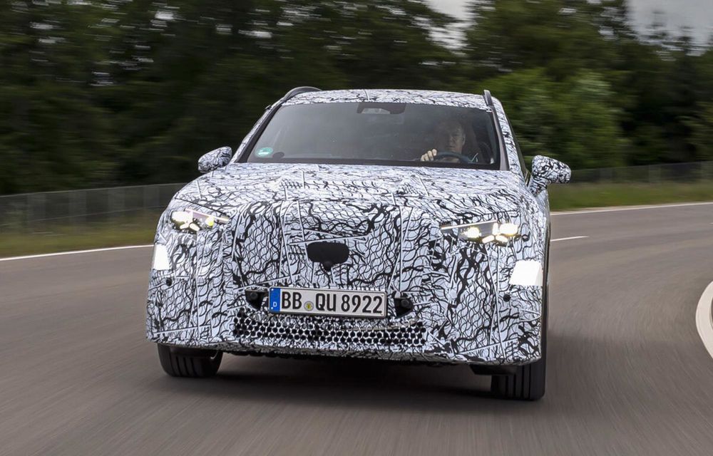 Noi imagini cu viitorul Mercedes-Benz GLC electric: lansarea, la Salonul Auto din Munchen - Poza 2