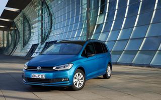 Volkswagen Touran ar putea deveni un monovolum electric