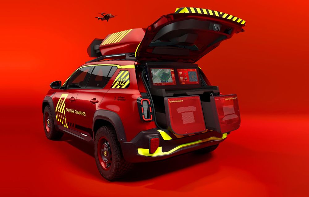 Renault reinventează vehiculele de urgență cu noul concept Vision 4rescue - Poza 13