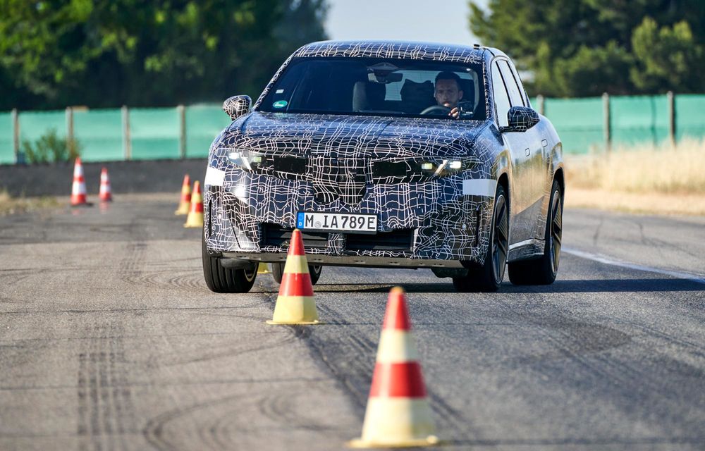 Noi imagini cu viitorul BMW iX3: autonomie de 800 km - Poza 33