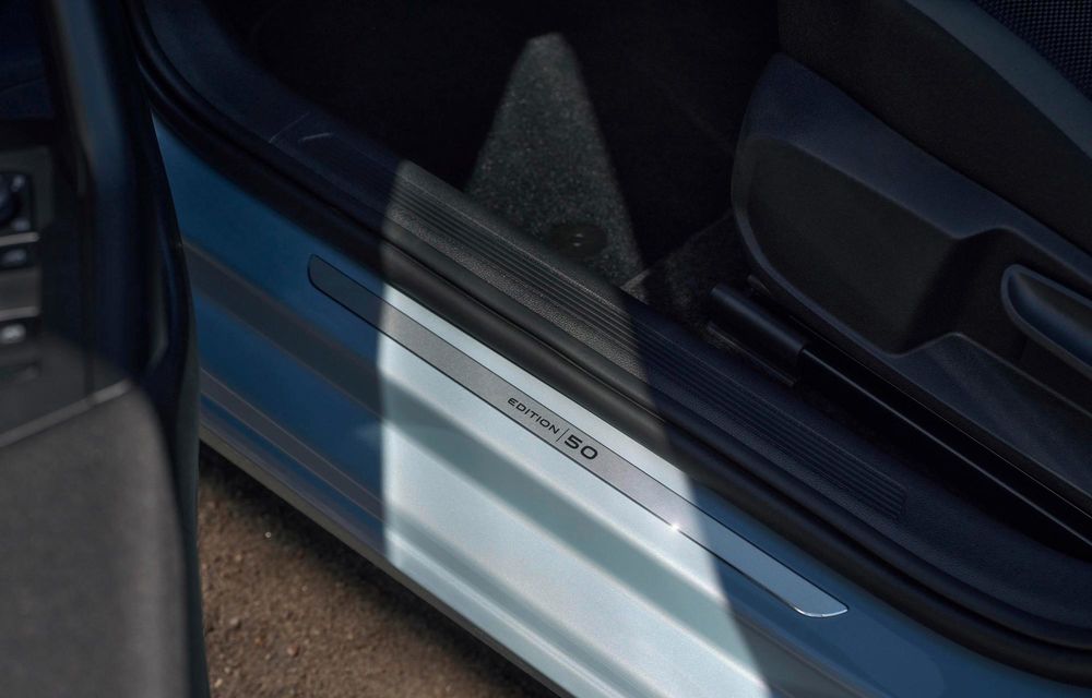Volkswagen Polo primește o ediție aniversară de 50 de ani: de la 28.200 euro în Germania - Poza 4