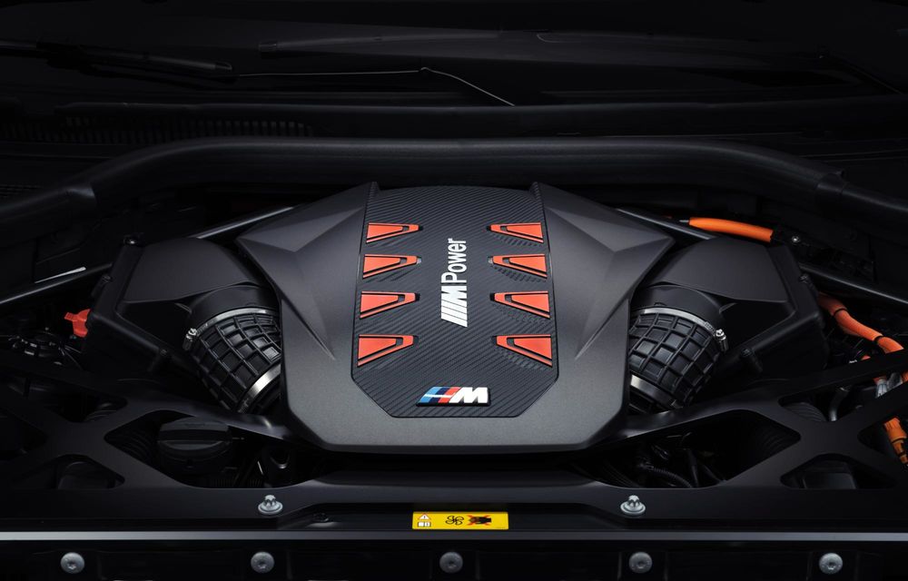 Noutăți pentru BMW XM: gamă simplificată și culoare exterioară nouă - Poza 10