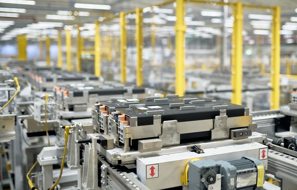 Ford inaugurează o linie de asamblare pentru baterii la Centrul de electrificare din Koln - Poza 4