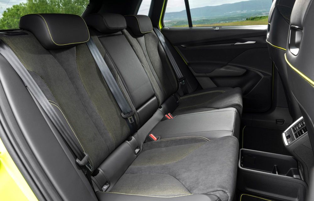 Imagini noi cu Skoda Elroq RS: versiune de performanță cu 340 cai putere - Poza 55