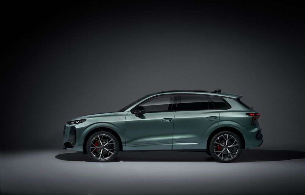 Noul Audi Q3 este aici: selector de viteză mutat pe volan și motorizări electrificate - Poza 23